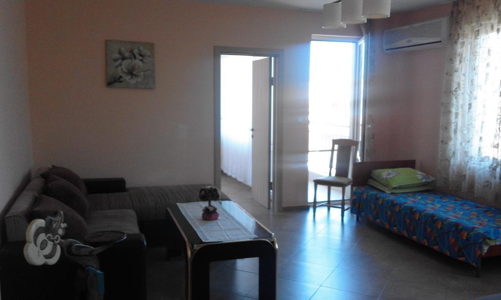 פומורי Apartments Sea Sounds מראה חיצוני תמונה
