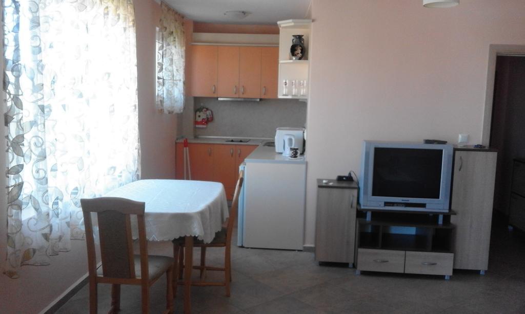 פומורי Apartments Sea Sounds מראה חיצוני תמונה