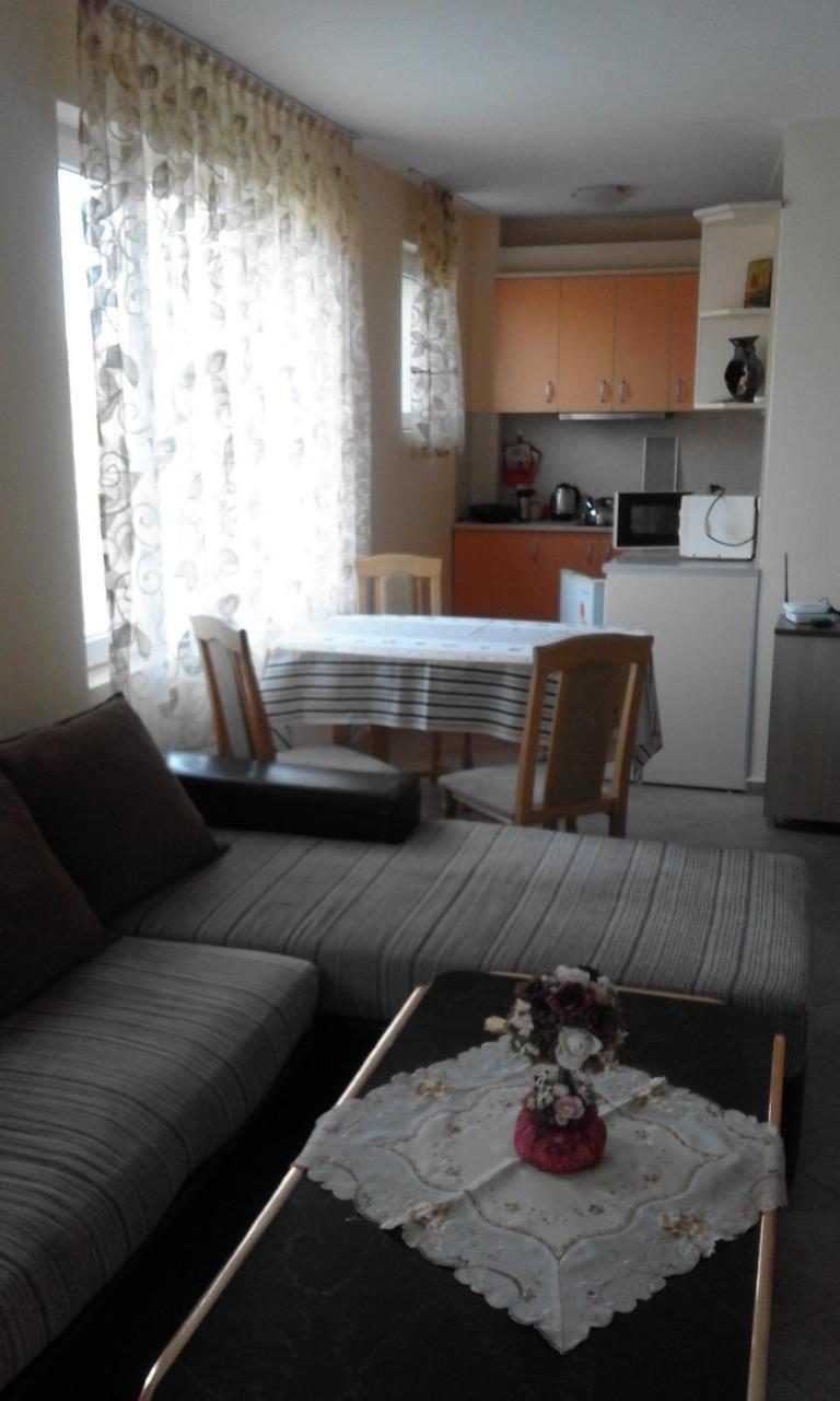 פומורי Apartments Sea Sounds מראה חיצוני תמונה